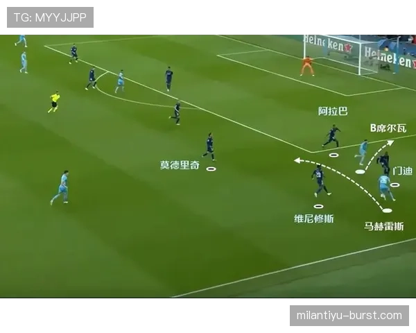 无球掩护规则解析:合法站位与移动限制详解 无球掩护规则解析:合法站位与移动限制详解